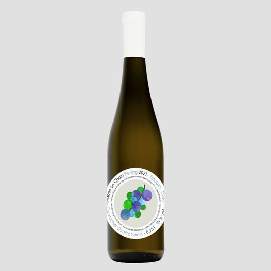 Grapes on chain Riesling by Messing, 0,75l
